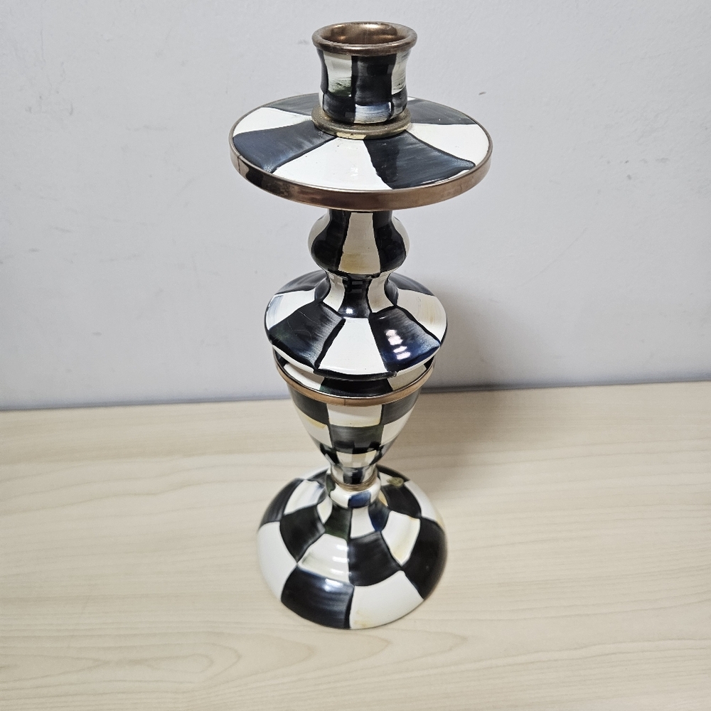 Mackenzie Childs Pair of Medium Courtly Check Enamel Candlesticks - Picture 7 of 11